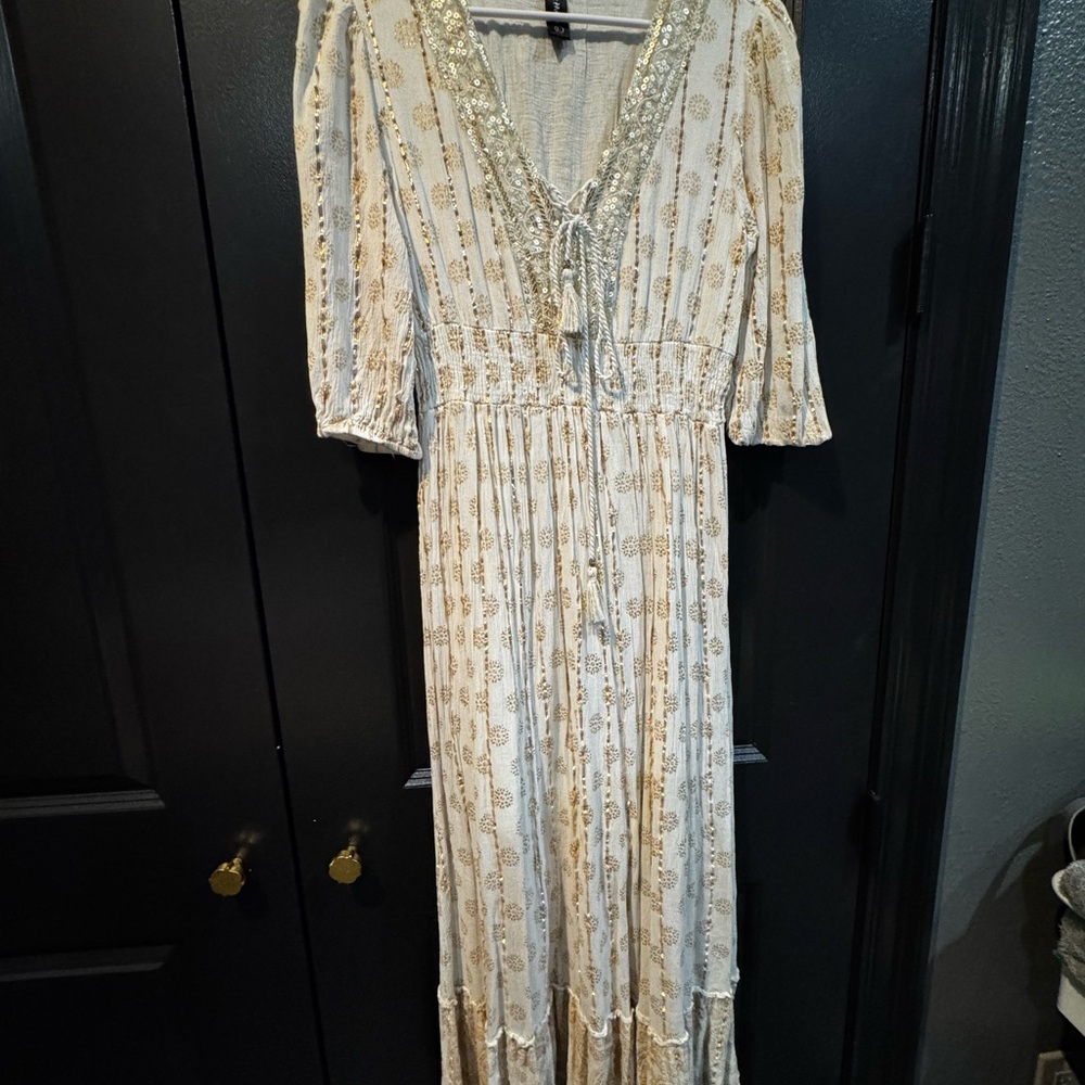 Chic Cream and Gold Maxi Dress